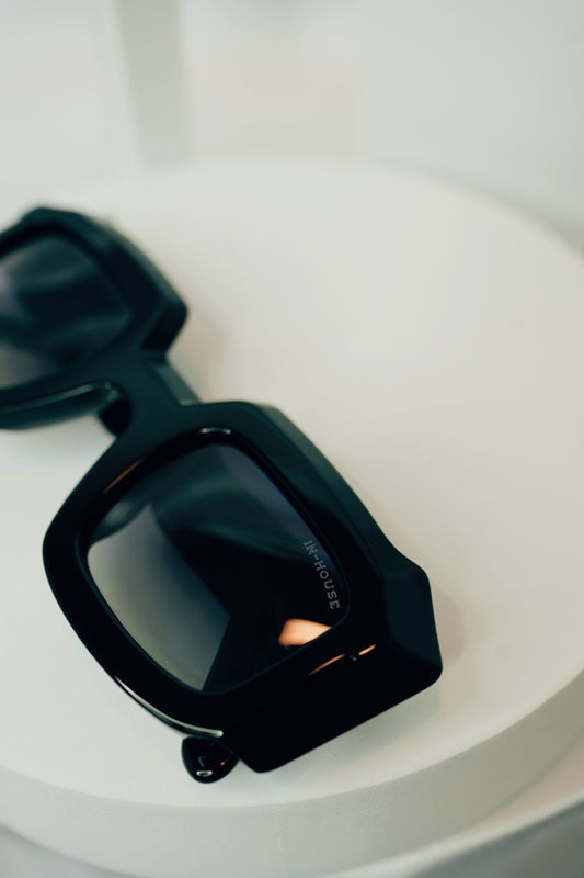 Black Hombre Stargaze