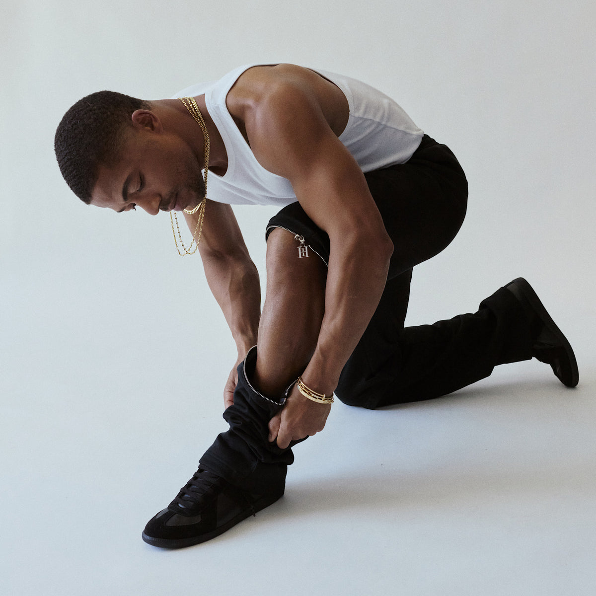Convertible Pant (turns into 3 quarter shorts)
